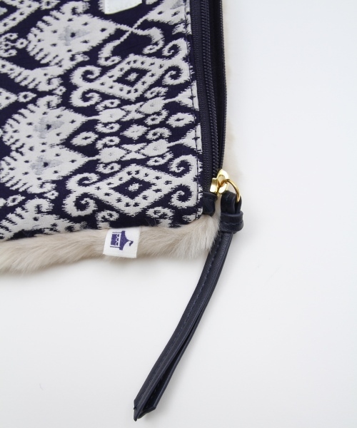 coen（コーエン）の「【Market】2WAYジャガードクラッチ（クラッチバッグ・レディース・ホワイト/レッド・FREE）」の6枚目の写真