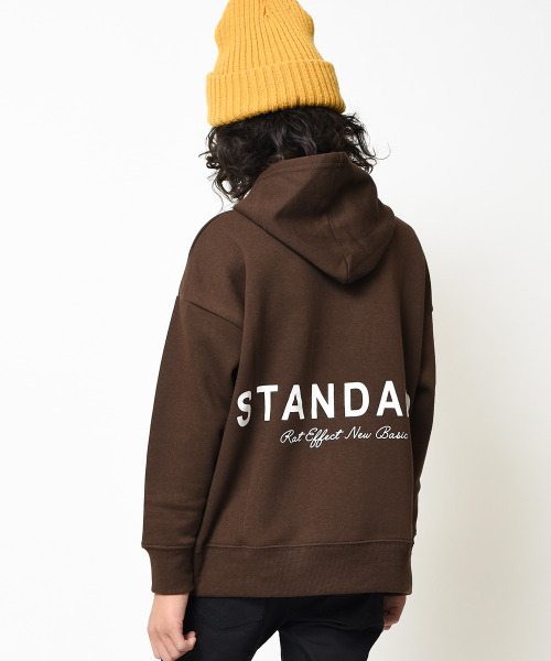 RAT EFFECT（ラットエフェクト）の「【裏起毛】バックロゴビッグパーカー（パーカー・キッズ・ブラック/ブラウン/ベージュ/オフホワイト/杢グレー・140/120/150/130/160/170）」の5枚目の写真