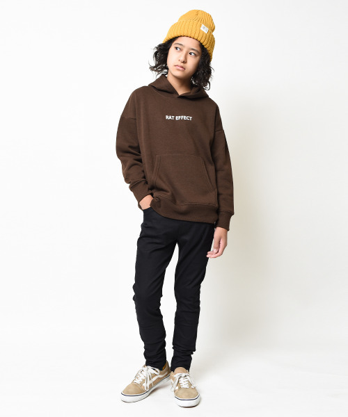 RAT EFFECT（ラットエフェクト）の「【裏起毛】バックロゴビッグパーカー（パーカー・キッズ・ブラック/ブラウン/ベージュ/オフホワイト/杢グレー・140/120/150/130/160/170）」の12枚目の写真