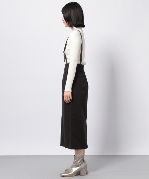 PAGEBOY（ページボーイ）の「フェイクレザーサスツキナロースカート（スカート・レディース・ブラック/モカ/グレイッシュベージュ・SMALL/MEDIUM）」の11枚目の写真