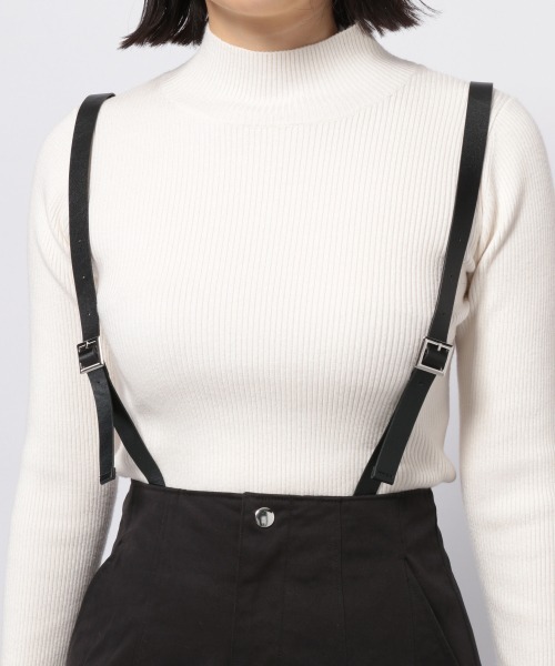 PAGEBOY（ページボーイ）の「フェイクレザーサスツキナロースカート（スカート・レディース・ブラック/モカ/グレイッシュベージュ・SMALL/MEDIUM）」の13枚目の写真