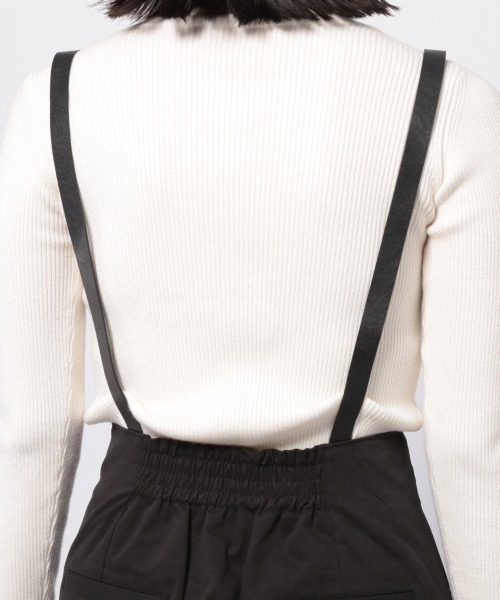 PAGEBOY（ページボーイ）の「フェイクレザーサスツキナロースカート（スカート・レディース・ブラック/モカ/グレイッシュベージュ・SMALL/MEDIUM）」の14枚目の写真