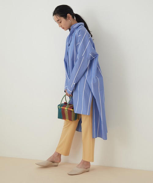 ADAM ET ROPE'（アダムエロペ）の「＜洗える＞ボリュームシルエットシャツワンピース（ワンピース・レディース・ホワイト系その他/ターコイズブルー/ホワイト・FREE）」の5枚目の写真