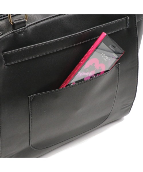 GUSCIO(グッシオ)の「【グッシオゴールド】ビジネストートバッグ ポーチ付き PC/A4対応(ビジネスバッグ・レディース・ブラック/ベージュ/ライトグリーン/キャメル・FREE)」の11枚目の写真