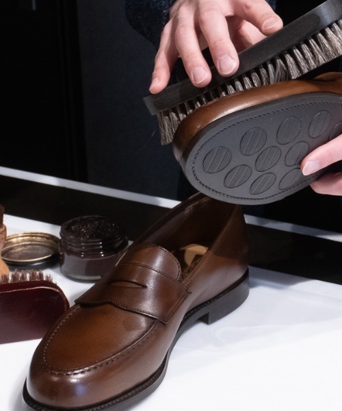 CROCKETT&JONES（クロケットアンドジョーンズ）の「Crockett&Jones / コインローファー / BOSTON 2 / Last 376 / C&J26224A-B02C2（ローファー・メンズ・ダークブラウン・UK7/UK6.5/UK8/UK7.5/UK6/UK8.5/UK9/UK5.5/UK9.5/UK10）」の11枚目の写真