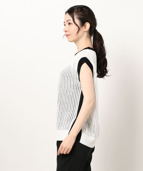 Luftrobe(ルフトローブ)の「《Luftrobe》バイカラーメッシュニット(ニット/セーター・レディース・ホワイト・9号)」の2枚目の写真