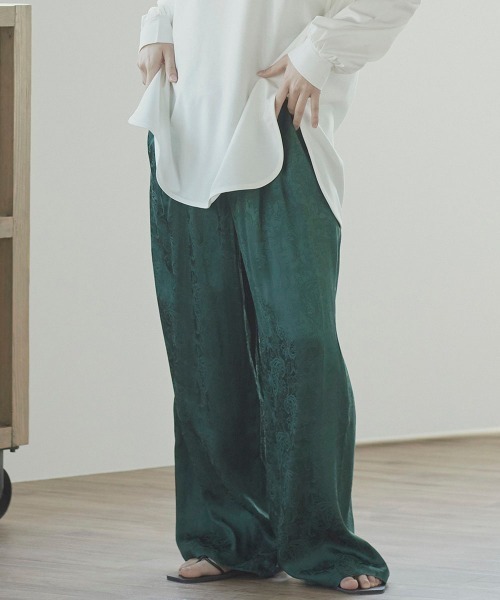 Willful by lipstar（ウィルフル バイ リップスター）の「【Willful by lipstar】サテンジャガードリラックスパンツ（その他パンツ・レディース・カーキ/ブラック/グリーン・M/S）」の3枚目の写真