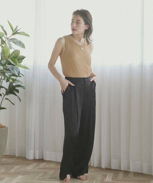 Willful by lipstar（ウィルフル バイ リップスター）の「【Willful by lipstar】サテンジャガードリラックスパンツ（その他パンツ・レディース・カーキ/ブラック/グリーン・M/S）」の15枚目の写真