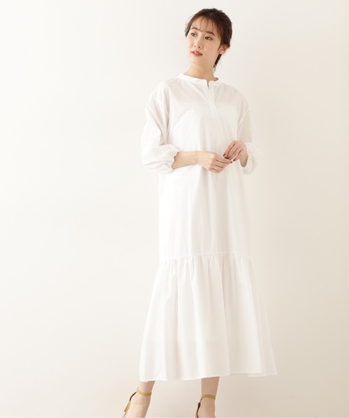 NATURAL BEAUTY BASIC（ナチュラルビューティーベーシック）の「切り替えギャザーシャツワンピース（ワンピース・レディース・ブルー/ベージュ/オフホワイト・MEDIUM）」の6枚目の写真