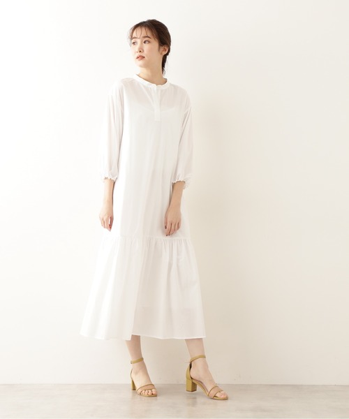 NATURAL BEAUTY BASIC（ナチュラルビューティーベーシック）の「切り替えギャザーシャツワンピース（ワンピース・レディース・ブルー/ベージュ/オフホワイト・MEDIUM）」の8枚目の写真