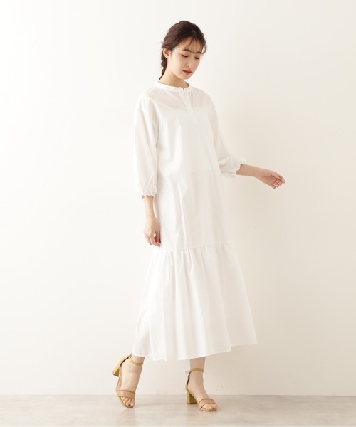 NATURAL BEAUTY BASIC（ナチュラルビューティーベーシック）の「切り替えギャザーシャツワンピース（ワンピース・レディース・ブルー/ベージュ/オフホワイト・MEDIUM）」の9枚目の写真