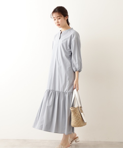 NATURAL BEAUTY BASIC（ナチュラルビューティーベーシック）の「切り替えギャザーシャツワンピース（ワンピース・レディース・ブルー/ベージュ/オフホワイト・MEDIUM）」の14枚目の写真