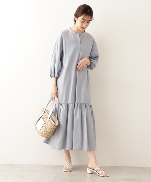 NATURAL BEAUTY BASIC（ナチュラルビューティーベーシック）の「切り替えギャザーシャツワンピース（ワンピース・レディース・ブルー/ベージュ/オフホワイト・MEDIUM）」の16枚目の写真