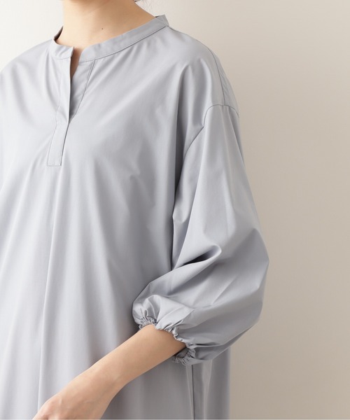 NATURAL BEAUTY BASIC（ナチュラルビューティーベーシック）の「切り替えギャザーシャツワンピース（ワンピース・レディース・ブルー/ベージュ/オフホワイト・MEDIUM）」の21枚目の写真