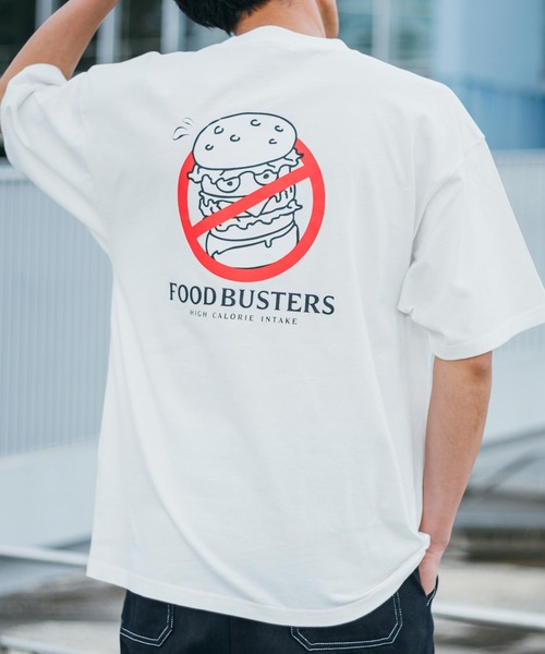 Rocky Monroe（ロッキーモンロー）の「オーバーサイズ パロディプリント 半袖 ビッグT（Tシャツ/カットソー・メンズ・オフホワイト/サックスブルー/ブラック/パープル/ホワイト系/ブラック系/ベージュ系/グリーン系/サックスブルー系/グレイッシュベージュ/グリーン/パープル系・L/S/M）」の4枚目の写真