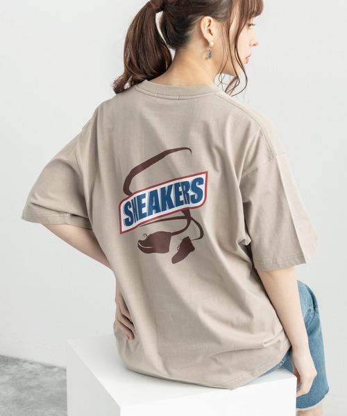 Rocky Monroe（ロッキーモンロー）の「オーバーサイズ パロディプリント 半袖 ビッグT（Tシャツ/カットソー・メンズ・オフホワイト/サックスブルー/ブラック/パープル/ホワイト系/ブラック系/ベージュ系/グリーン系/サックスブルー系/グレイッシュベージュ/グリーン/パープル系・L/S/M）」の7枚目の写真