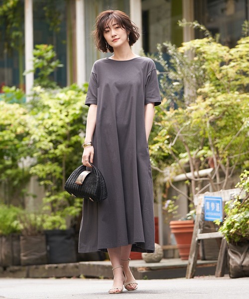 Cors アンディコール のファッション Un ワンピース Dix Dix スタイルアップが叶う 汗染み防止バックシャンロングワンピース ワンピース Un