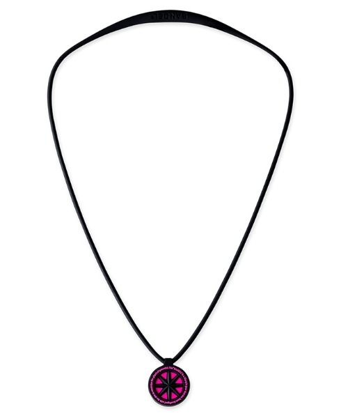 BANDEL（バンデル）の「【BANDEL】GHOST Luminous NEON Necklace (Neon Pink)（ネックレス・メンズ・ブラック×ピンク・45cm/50㎝）」の2枚目の写真