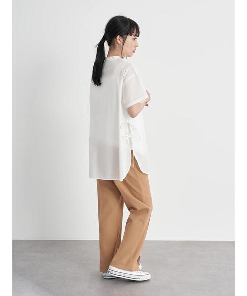 earth music&ecology(アースミュージックアンドエコロジー)の「サイドリボンピンタックチュニック *(Tシャツ/カットソー・レディース・オフホワイト/ブラック・FREE)」の15枚目の写真