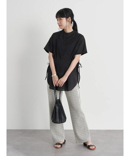 earth music&ecology(アースミュージックアンドエコロジー)の「サイドリボンピンタックチュニック *(Tシャツ/カットソー・レディース・オフホワイト/ブラック・FREE)」の22枚目の写真