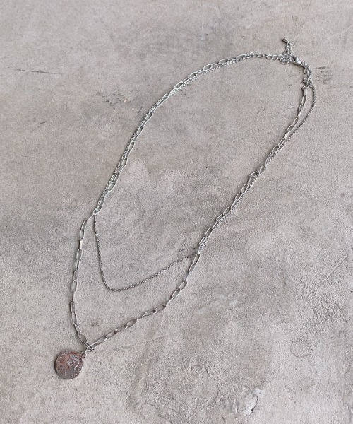 VANNIE U（ヴァニーユー）の「2連コインチェーンネックレス（ネックレス・レディース・シルバー・FREE）」の7枚目の写真