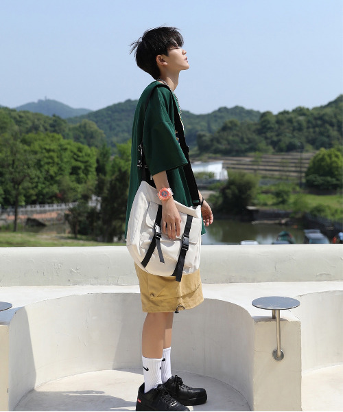 neos（ネオス）の「【neos -addictive design-】ビッグシルエット 刺繍 プリント ポンチ クルーネック Tシャツ（Tシャツ/カットソー・メンズ・ホワイト/ブラウン/グリーン/スミクロ・MEDIUM/LARGE）」の20枚目の写真