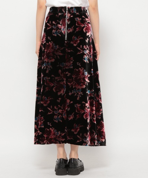 JEANASIS（ジーナシス）の「バッセンベロアスカート/959368（スカート・レディース・レッド系その他/ブラック系その他・FREE）」の7枚目の写真