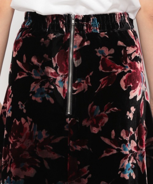 JEANASIS（ジーナシス）の「バッセンベロアスカート/959368（スカート・レディース・レッド系その他/ブラック系その他・FREE）」の11枚目の写真