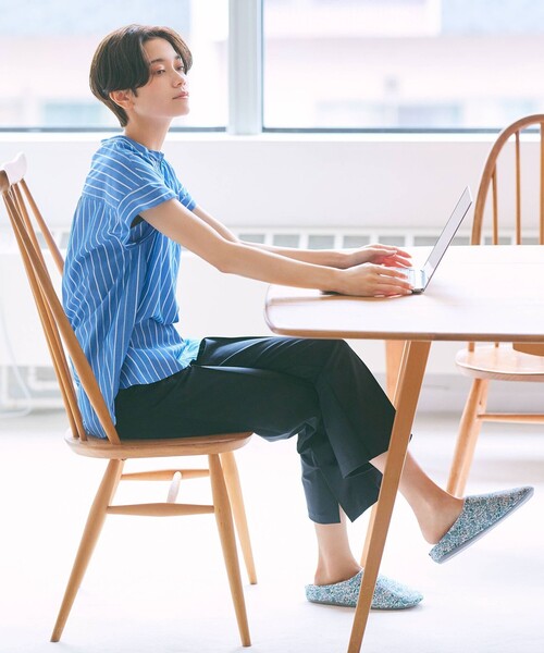 J.PRESS Ladies(J.プレス レディス)の「【WEB限定・UVケア・接触冷感】シャツ×パンツ ツインセット(セットアップ・レディース・ブルー系1/ライトグレー系1/ピンク系1/ホワイト系・XS)」の3枚目の写真
