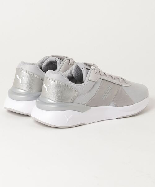PUMA(プーマ)の「PUMA/プーマ プーマ ローズ メタリック ポップ カジュアル スニーカー 381080(スニーカー・レディース・ブラック×ゴールド/グレー系その他7・23.0cm/24.0cm/25.0cm)」の3枚目の写真