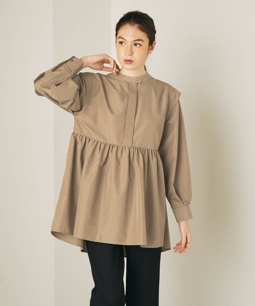 PURIL（ピュリル）の「【PURIL】ショルダータック　スタンドカラーチュニックブラウス（シャツ/ブラウス・レディース・ホワイト/ブラック/モカ・S/M）」の6枚目の写真