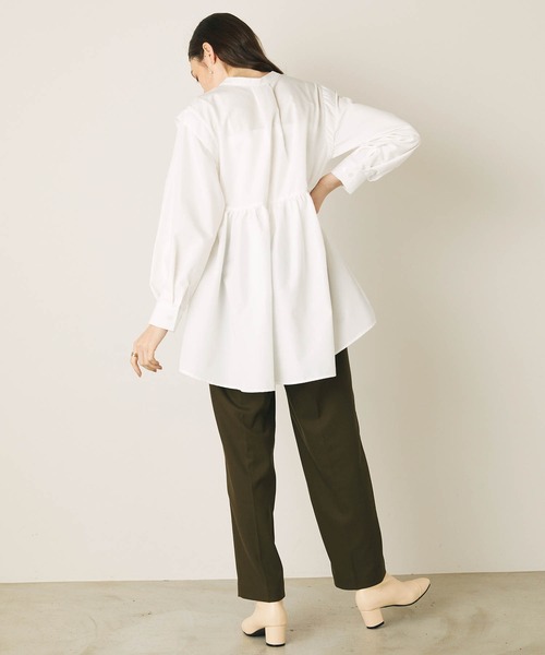 PURIL（ピュリル）の「【PURIL】ショルダータック　スタンドカラーチュニックブラウス（シャツ/ブラウス・レディース・ホワイト/ブラック/モカ・S/M）」の14枚目の写真