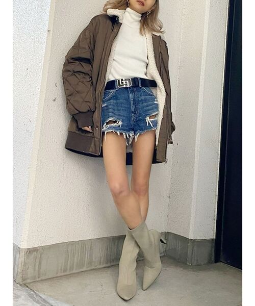 GYDA(ジェイダ)の「NEW BACK RIPPEDデニムショーパン(デニムパンツ・レディース・ライトブルー/インディゴブルー/ブルー・SMALL/MEDIUM/LARGE/X-SMALL)」の21枚目の写真