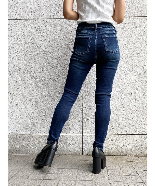 ENVYM（アンビー）の「ＪＵＳＴ ＷＡＩＳＴ ＳＫＩＮＮＹ ＰＴ（デニムパンツ・レディース・ブルー・S/XS/M）」の7枚目の写真