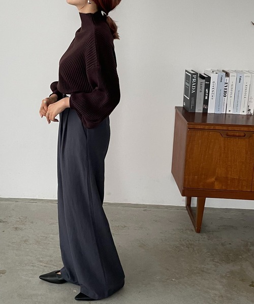 210nouve（トゥージュヌーブ）の「ボトルネックバルーンスリーブニット（ニット/セーター・レディース・オレンジ/ベージュ/イエロー/ブラック/レッド/ブラウン/グレー/グリーン/ブルー・FREE）」の20枚目の写真