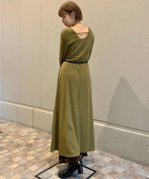Kastane（カスタネ）の「サーマルフレア袖マキシワンピース（ワンピース・レディース・ブラウン/カーキ・FREE）」の14枚目の写真