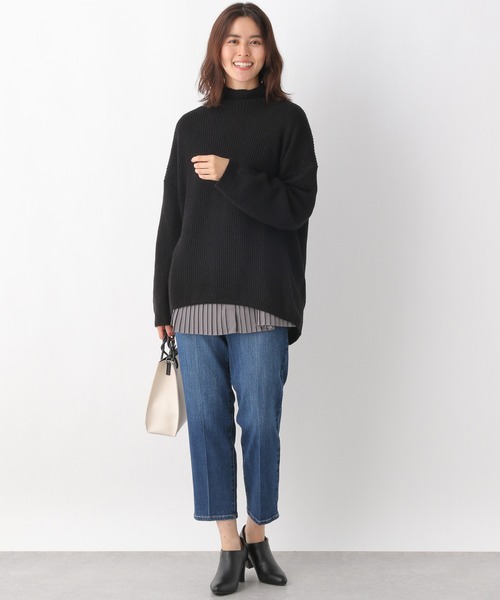 LEPSIM（レプシィム）の「5ゲージリブハイネックケアニット　950789（ニット/セーター・レディース・ブラック/グレー/レッド/ベージュ・FREE）」の9枚目の写真