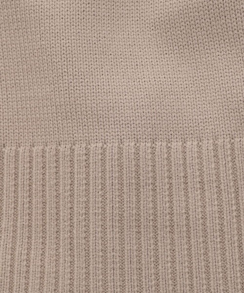 LEPSIM（レプシィム）の「5ゲージリブハイネックケアニット　950789（ニット/セーター・レディース・ブラック/グレー/レッド/ベージュ・FREE）」の21枚目の写真