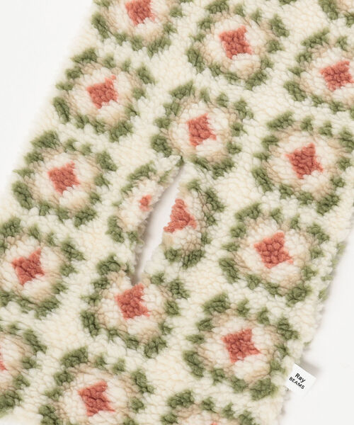 Ray BEAMS(レイビームス)の「Ray BEAMS / Granny Square ボア マフラー(マフラー・レディース・ナチュラル/ブラック・ONE SIZE)」の6枚目の写真