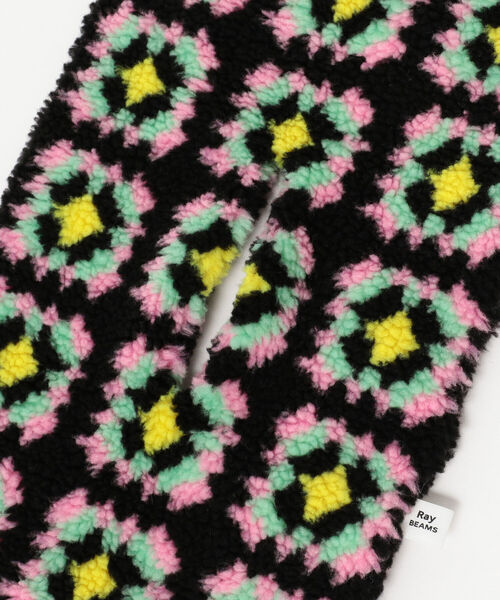 Ray BEAMS(レイビームス)の「Ray BEAMS / Granny Square ボア マフラー(マフラー・レディース・ナチュラル/ブラック・ONE SIZE)」の9枚目の写真