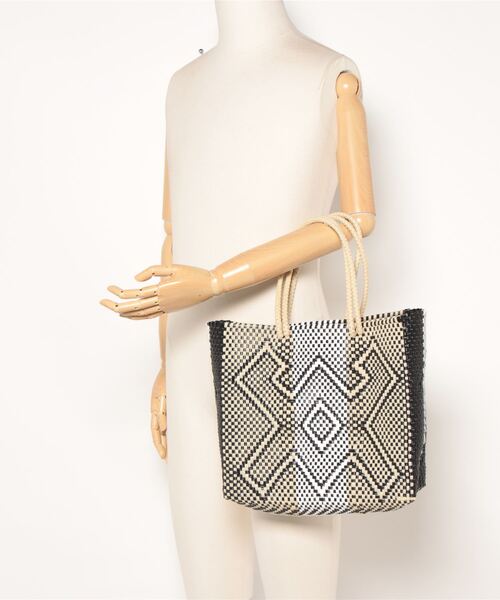 salle de bal（サルデバル）の「柄 メルカドバッグ かごバッグ お買い物バッグ トートバッグ M TANPIN DESIN RAB（かごバッグ・レディース・その他4/その他1/その他2/その他3・FREE）」の8枚目の写真