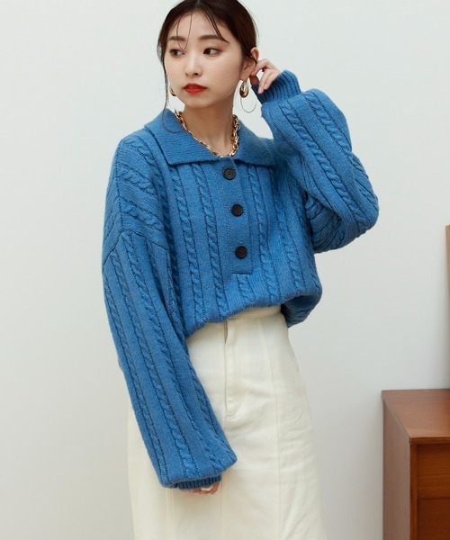 Birthday room（バースデイルーム）の「細ケーブル編みビッグシルエットポロニット（ニット/セーター・レディース・チャコールグレー/ブルー/グリーン/ライトベージュ・FREE）」の4枚目の写真