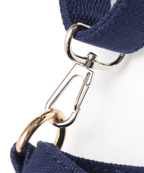 Arnold Palmer（アーノルドパーマー）の「アンブレラパターン キャンバス シェア トート（トートバッグ・レディース・ブラック/ホワイト/グレイッシュベージュ/ネイビー/ライトブルー/インディゴブルー・F）」の18枚目の写真