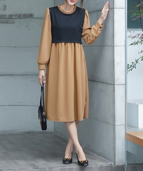 FREE STYLISTS（フリー スタイリスト）の「バイカラー セットアップ風