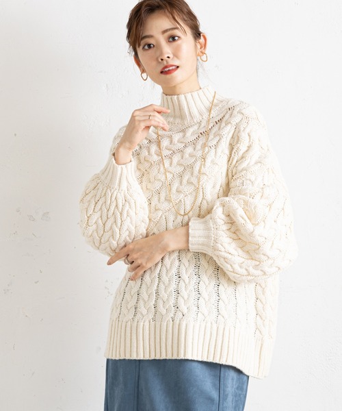 prose verse（プロズヴェール）の「ケーブル切替タートルニット（ニット/セーター・レディース・ブラック/グリーン/アイボリー/モカ・MEDIUM）」の2枚目の写真