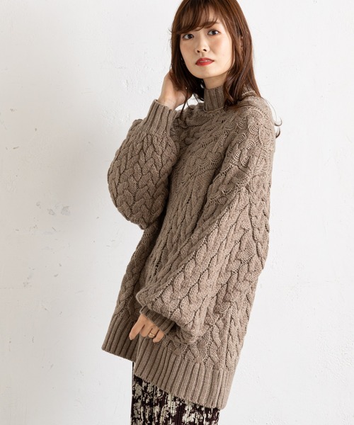 prose verse（プロズヴェール）の「ケーブル切替タートルニット（ニット/セーター・レディース・ブラック/グリーン/アイボリー/モカ・MEDIUM）」の3枚目の写真