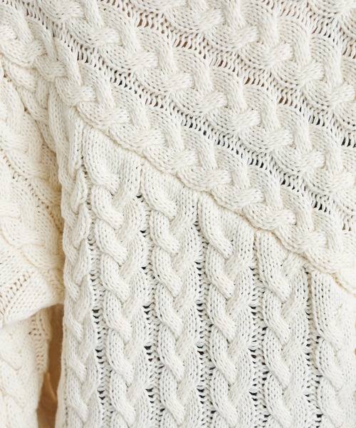 prose verse（プロズヴェール）の「ケーブル切替タートルニット（ニット/セーター・レディース・ブラック/グリーン/アイボリー/モカ・MEDIUM）」の10枚目の写真