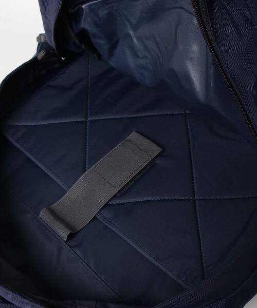 karrimor（カリマー）の「eclipse 27（バックパック/リュック・メンズ・バーガンディー/ダークネイビー/ブラック系/グレー系その他/レッド/ネイビー・ONESIZE）」の22枚目の写真