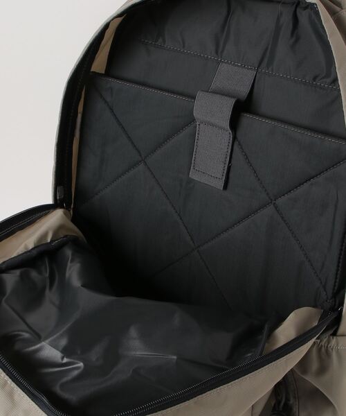 karrimor（カリマー）の「eclipse 27（バックパック/リュック・メンズ・バーガンディー/ダークネイビー/ブラック系/グレー系その他/レッド/ネイビー・ONESIZE）」の18枚目の写真