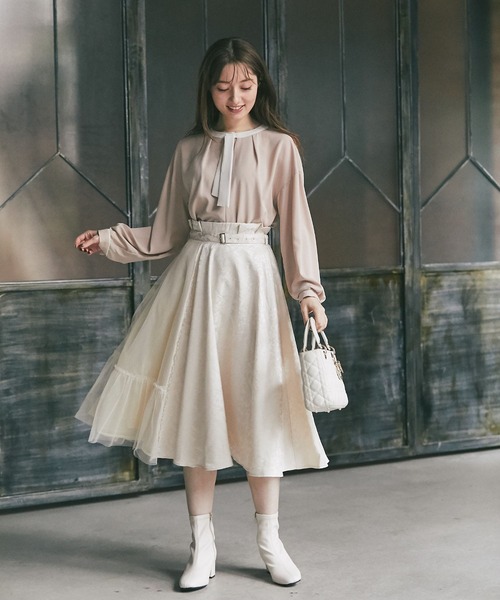 tocco closet(トッコ クローゼット)の「ベルト付きチュール×ジャガードフレアスカート(スカート・レディース・ブラック/ベージュ・M)」の21枚目の写真